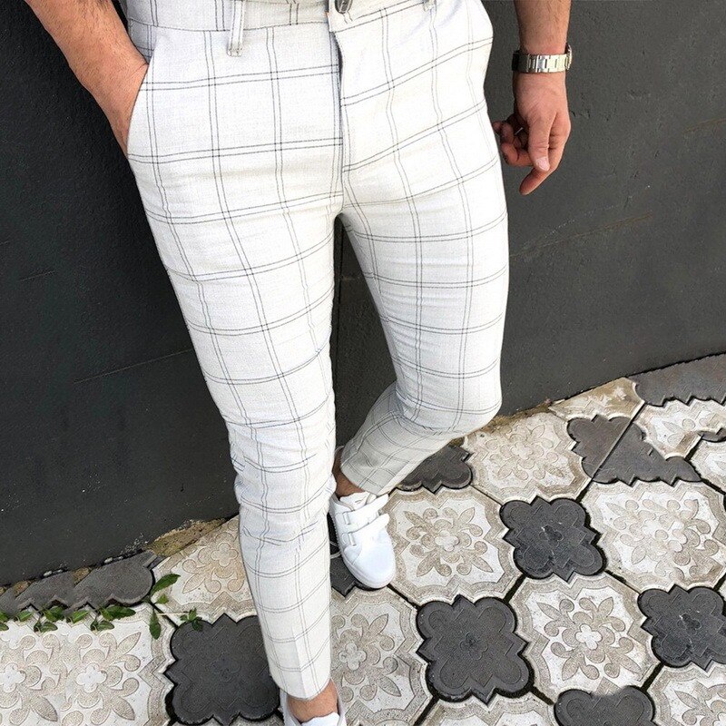 Pantalones casuales de la calle a cuadros cosechados de los hombres