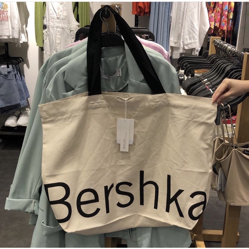 Bolso tote Bershka | Shopee Colombia