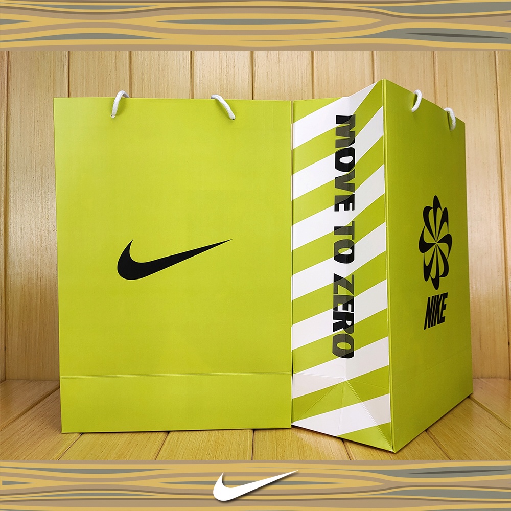 Bolsas de papel nike new arrivals